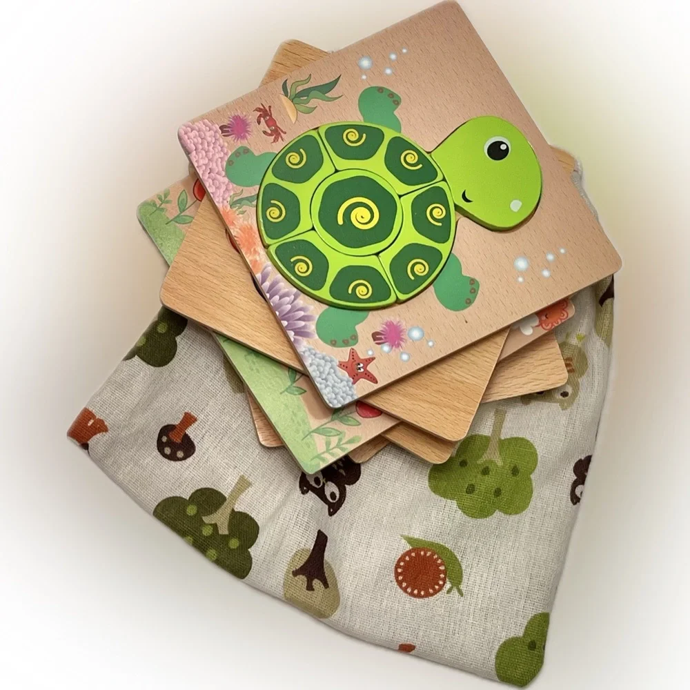 6 Wooden Puzzles Colorful Insects Animals Drawstring Bag 12m+ Early Learning